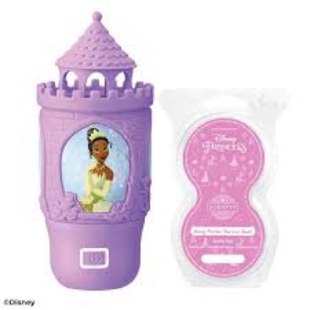 Disney's Princess Scentsy Wall fan diffuser w/pod set.